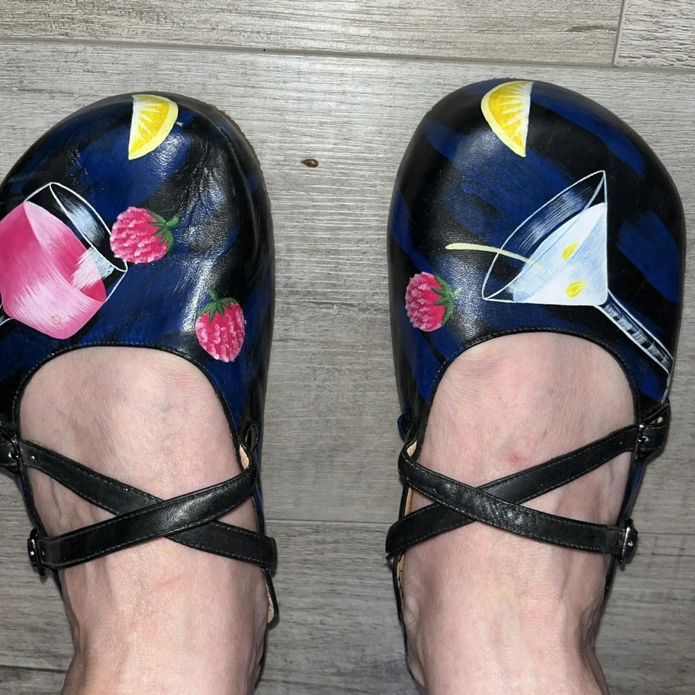 Via blue Via Hand painted Women's shoes‎ Sandals Painted Size 8
